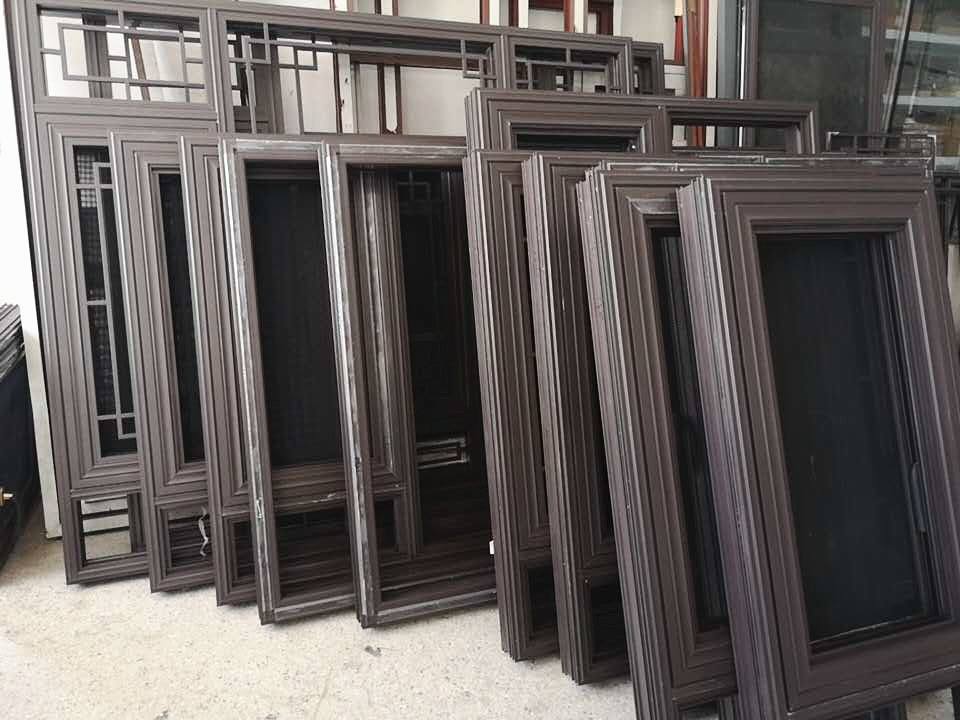 東營(yíng)門(mén)窗